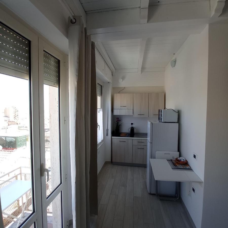 Apartamento Red Moon Cagliari Exterior foto