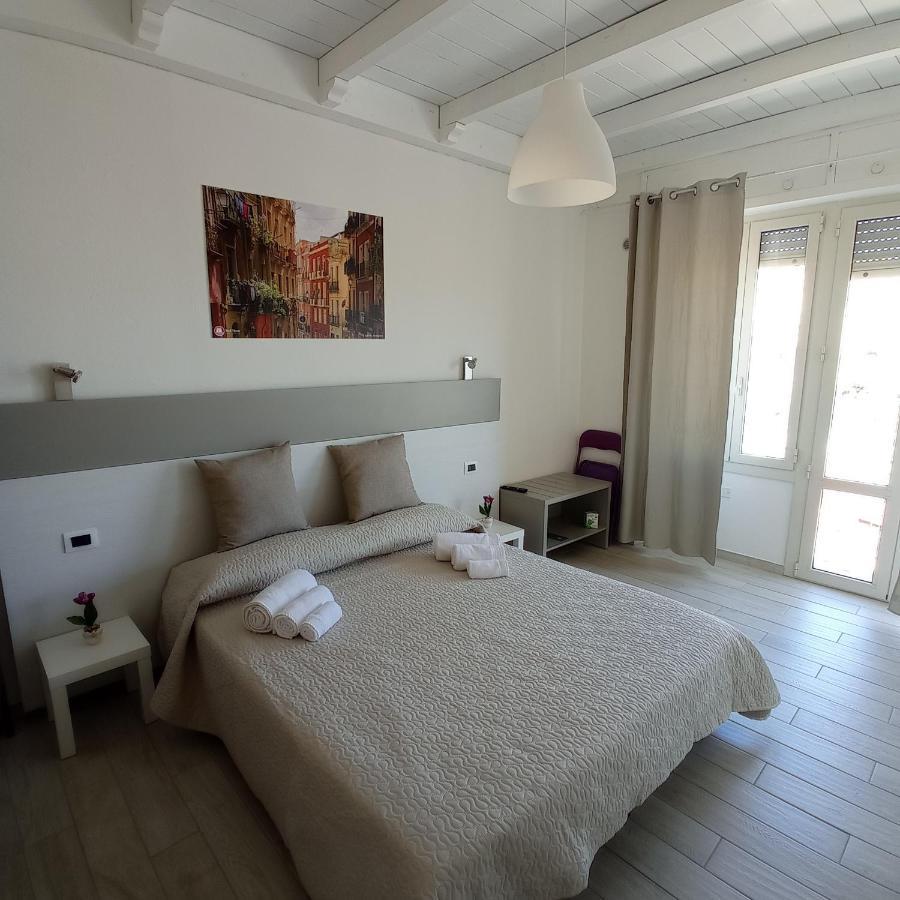 Apartamento Red Moon Cagliari Exterior foto