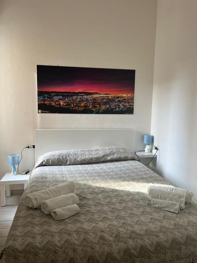 Apartamento Red Moon Cagliari Exterior foto